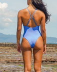 BELLA One Piece 小V領露背連身泳衣 - 連身衣FAVALAVA
