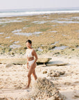 CLARA Top 優雅V領比基尼上衣.人魚提花™ - 上身 TOPFAVALAVA