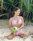 CLARA Top 優雅V領比基尼上衣.人魚提花™ - 上身 TOPFAVALAVA