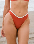 MINA Bottom 滾邊比基尼下身 - FAVALAVA